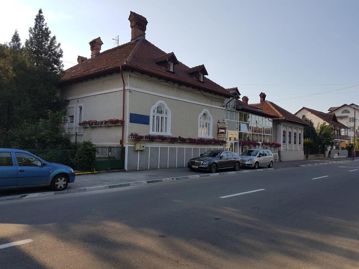 Pensiunea Geostar 2 Curtea de Argeş Eksteriør bilde