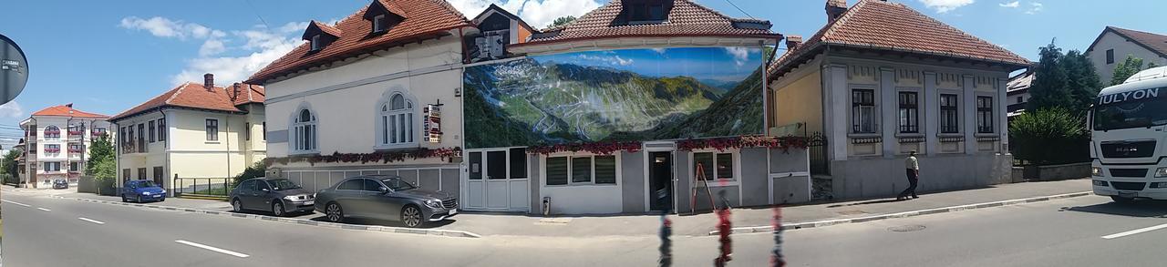 Pensiunea Geostar 2 Curtea de Argeş Eksteriør bilde